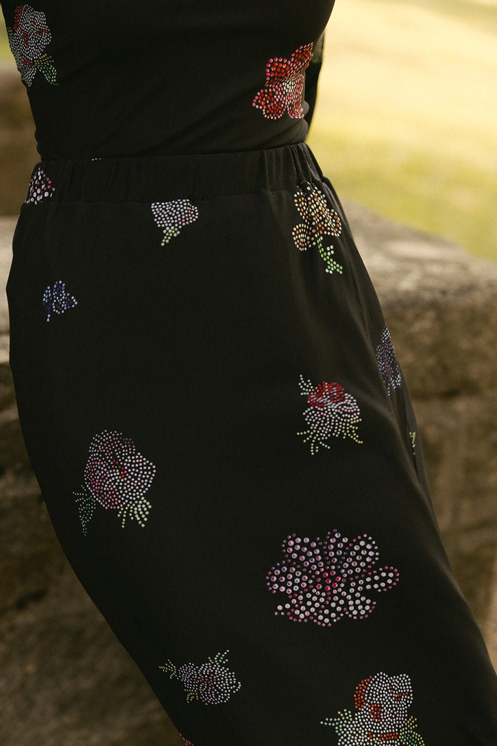 Beaded Design Mesh Skirt - Black - Posh New York