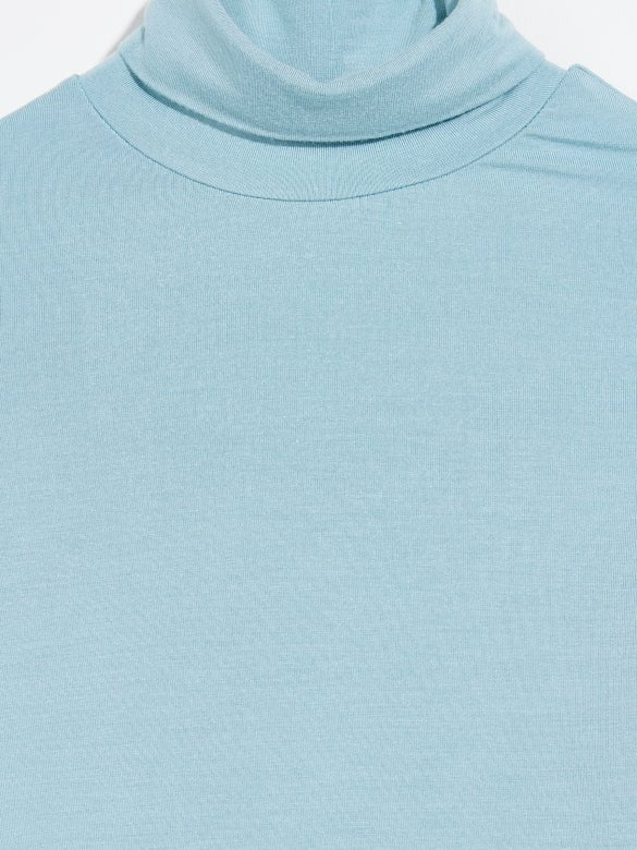 Velfie32 T-Shirt - Celadon - Posh New York